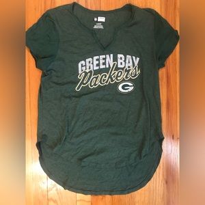 NFL ladies Green Bay tee.